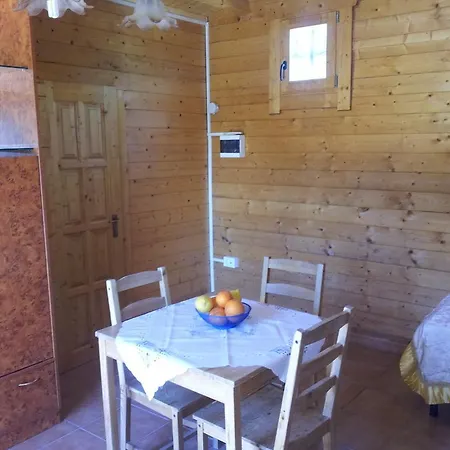 בקתה Chalet And Bungalow *